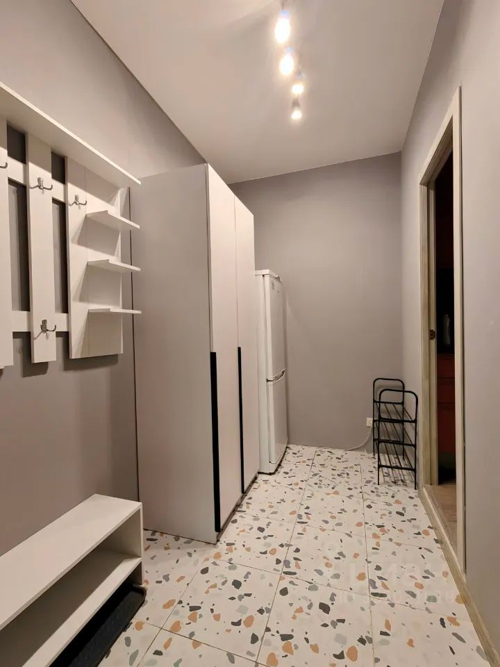 m. Krasnogorskaya: Apartment, studio