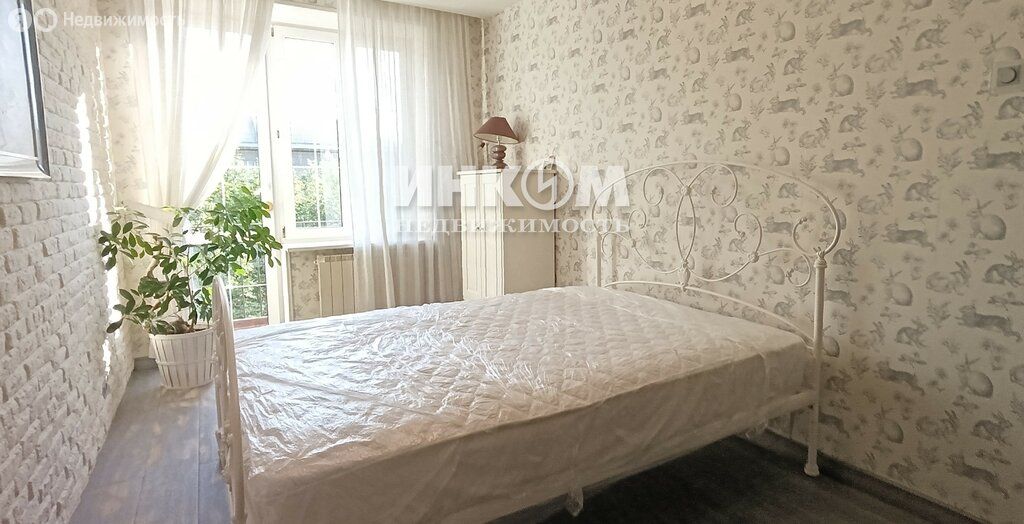 m. Lomonosovsky prospekt: Apartment, 1-rooms