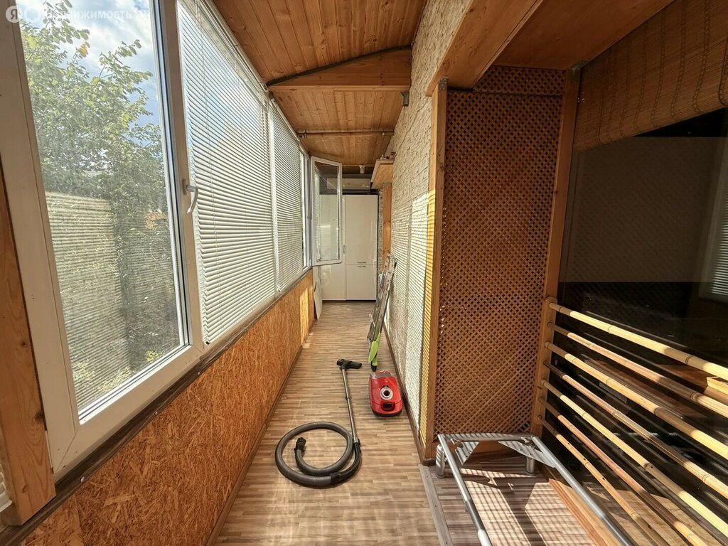 m. Barrikadnaya: Apartment, 2-rooms