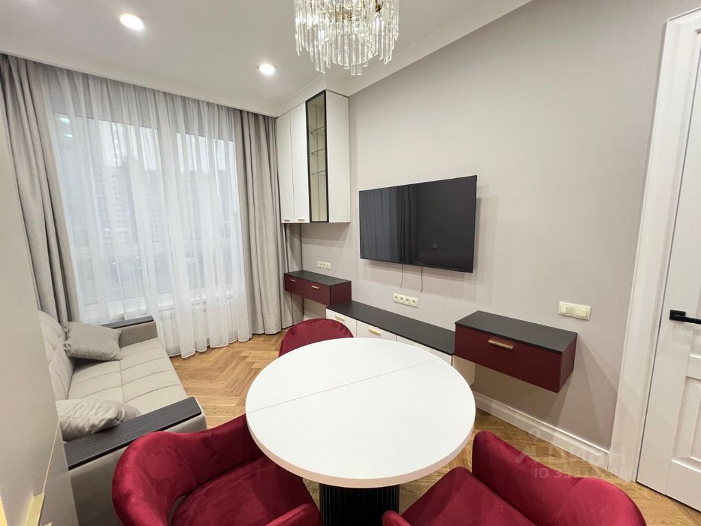 m. Delovoy tsentr (Vystavochnaya): Apartment, 2-rooms