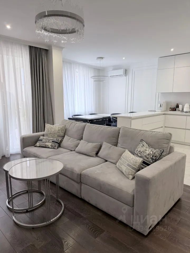 m. Aminyevskaya: Apartment, 2-rooms