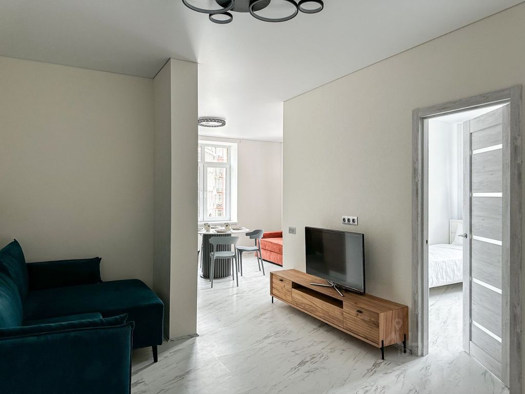 m. Anikeevka: Apartment, 3-rooms