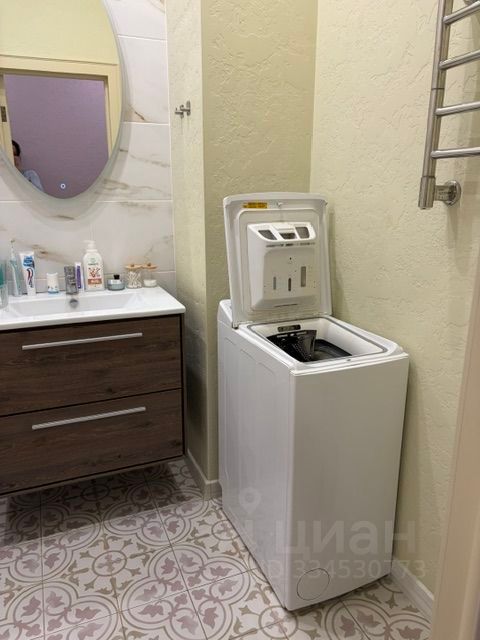 m. Dubrovka: Apartment, 2-rooms