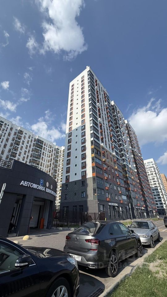 m. Bulvar Dmitriya Donskogo: Apartment, 2-rooms