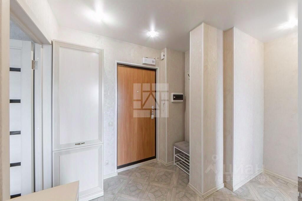 m. Polyanka: Apartment, 2-rooms