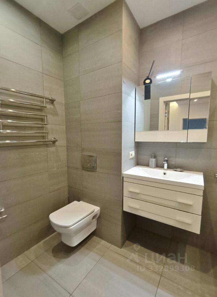m. Ulitsa 1905 goda: Apartment, 2-rooms