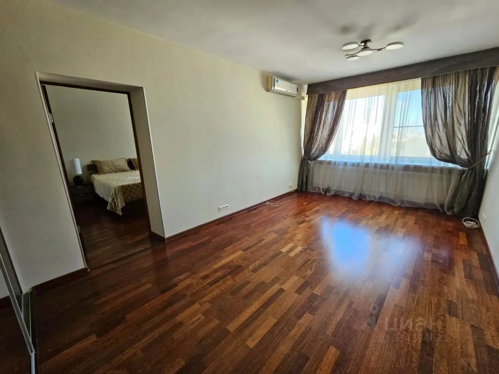 m. Kievskaya: Apartment, 2-rooms