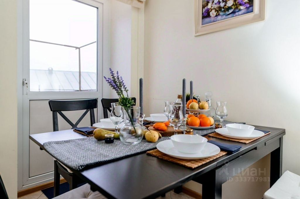 m. Tverskaya: Apartment, 3-rooms