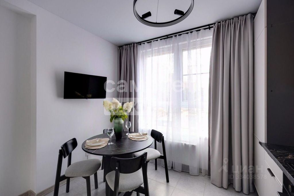 m. Novye Cheremushki: Apartment, 2-rooms