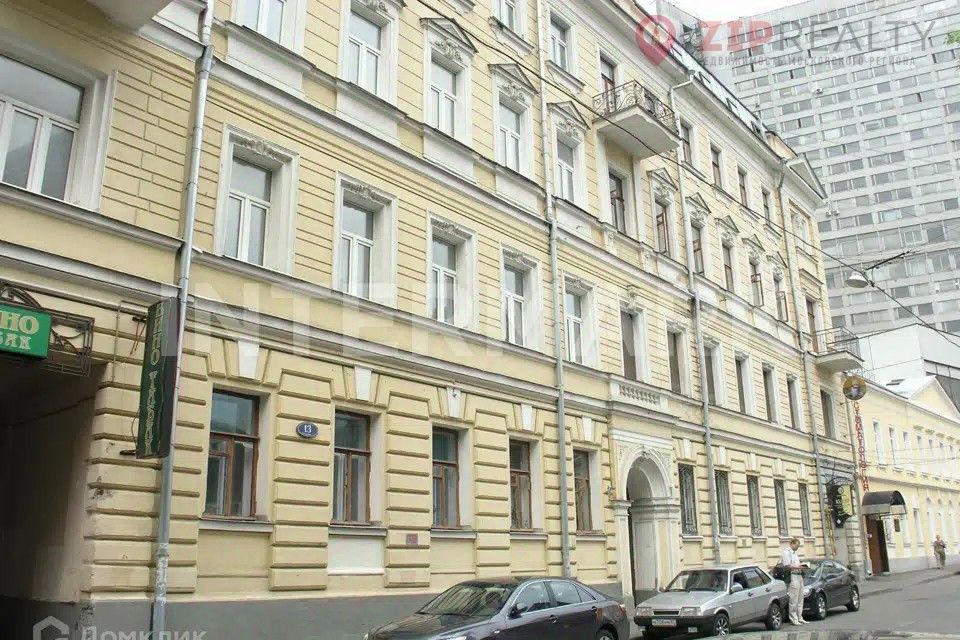 m. Smolenskaya: Apartment, 3-rooms