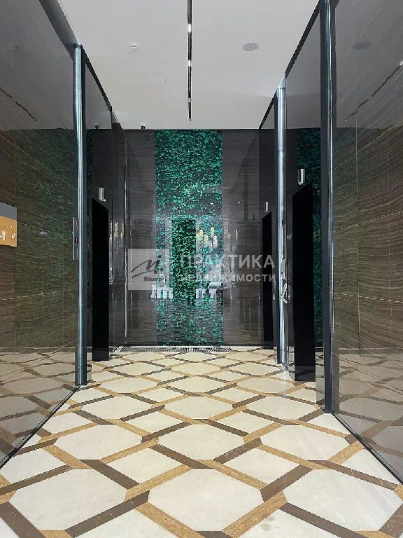 m. Ulitsa 1905 goda: Apartment, 3-rooms