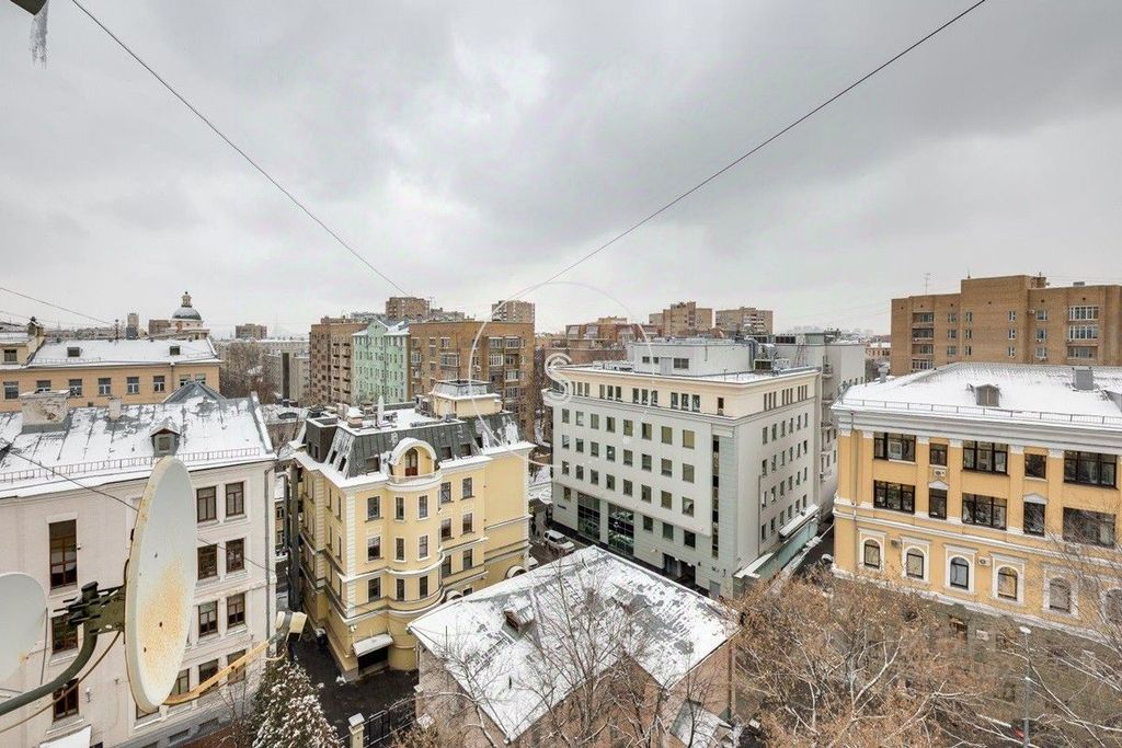 m. Smolenskaya: Apartment, 2-rooms