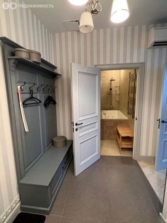 m. Krylatskoe: Apartment, 2-rooms