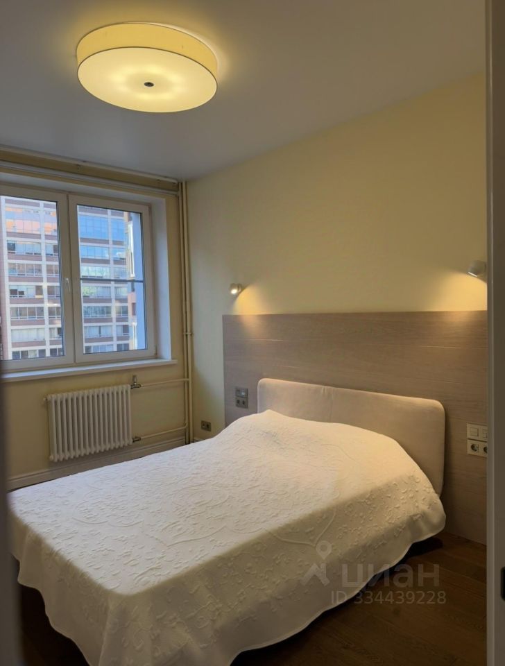 m. Ulitsa 1905 goda: Apartment, 2-rooms