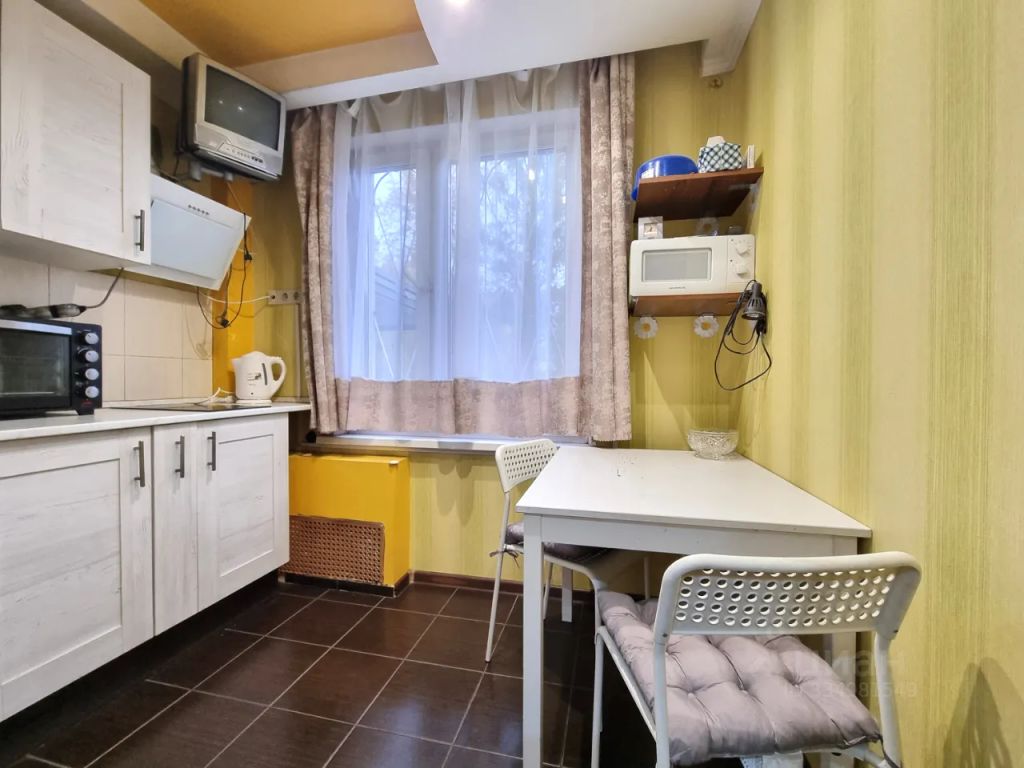 m. Strogino: Apartment, 2-rooms