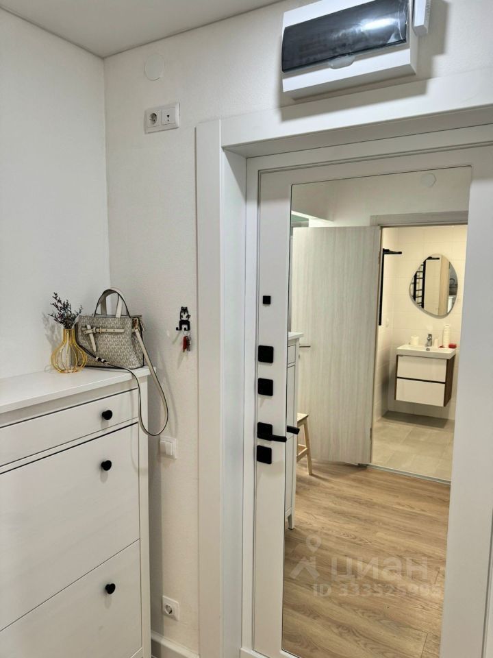 m. Aminyevskaya: Apartment, 2-rooms