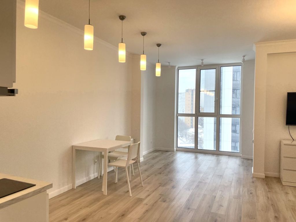 m. Aeroport: Apartment, studio