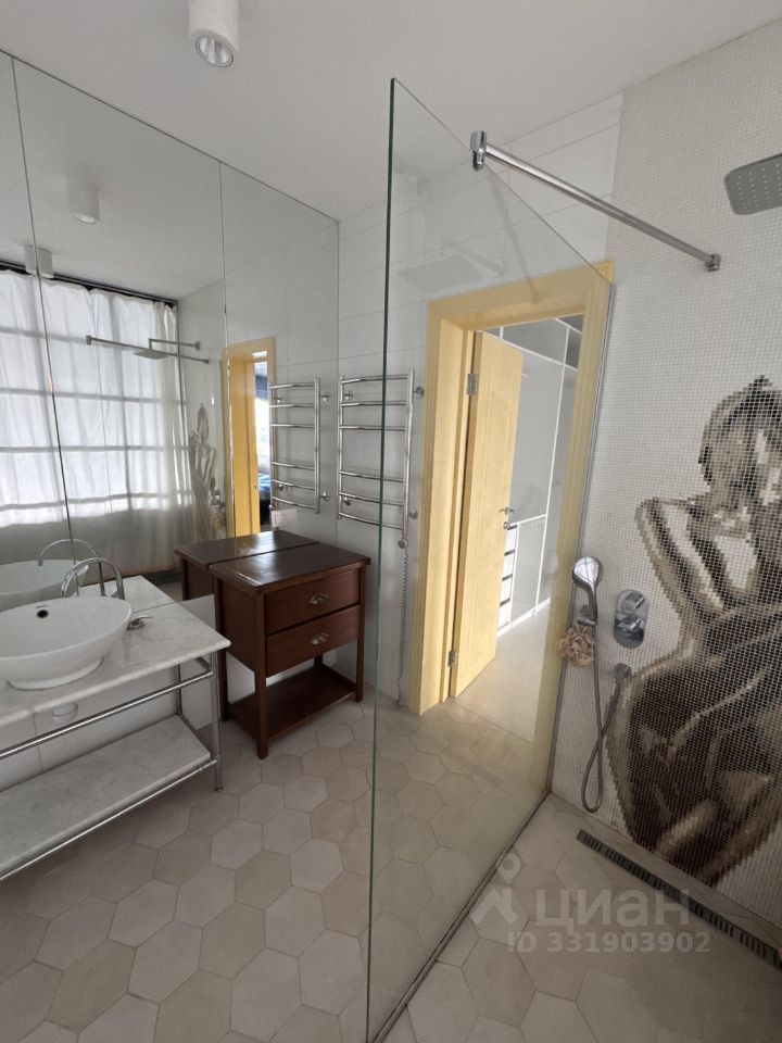 m. Narodnoe Opolchenie: Apartment, 2-rooms