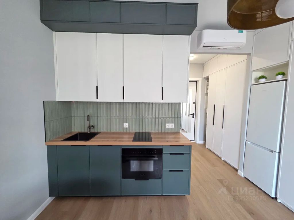 m. Pechatniki: Apartment, studio