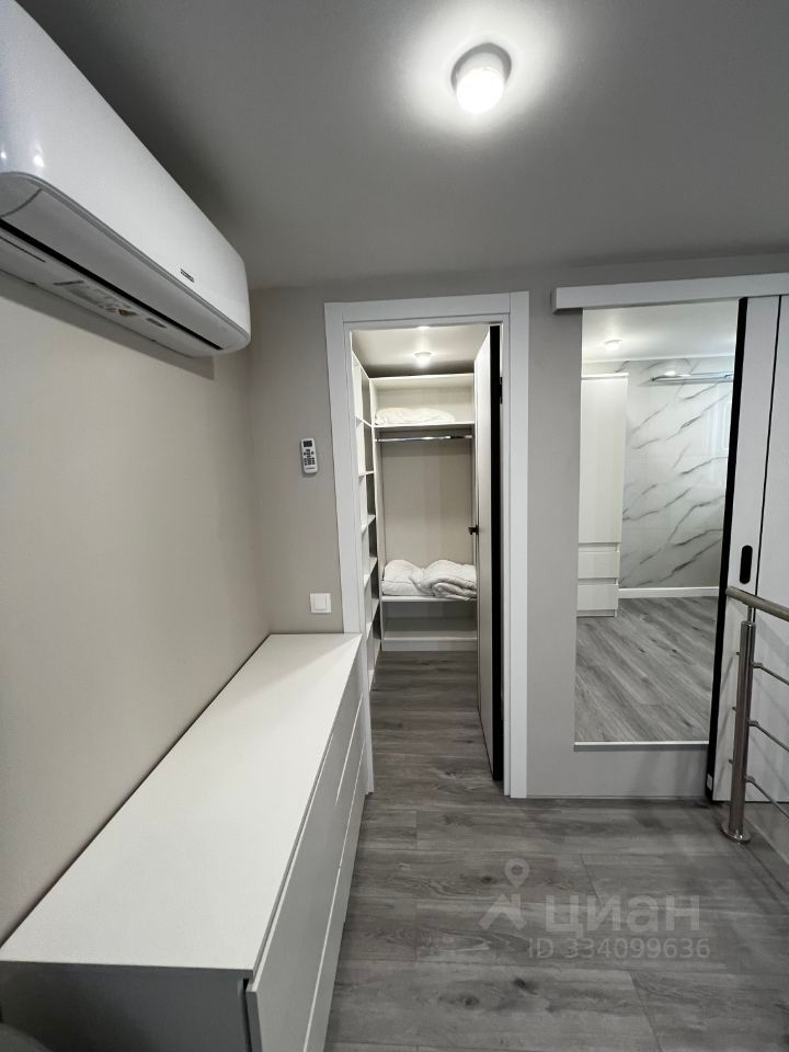 m. Serp i Molot: Apartment, 2-rooms