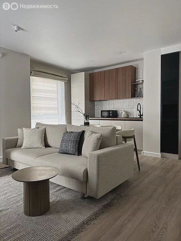 m. Aminyevskaya: Apartment, 2-rooms