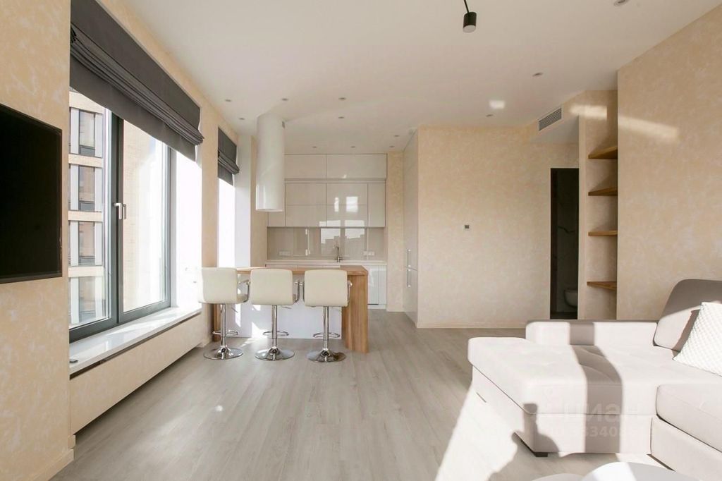 m. Molodezhnaya: Apartment, 2-rooms