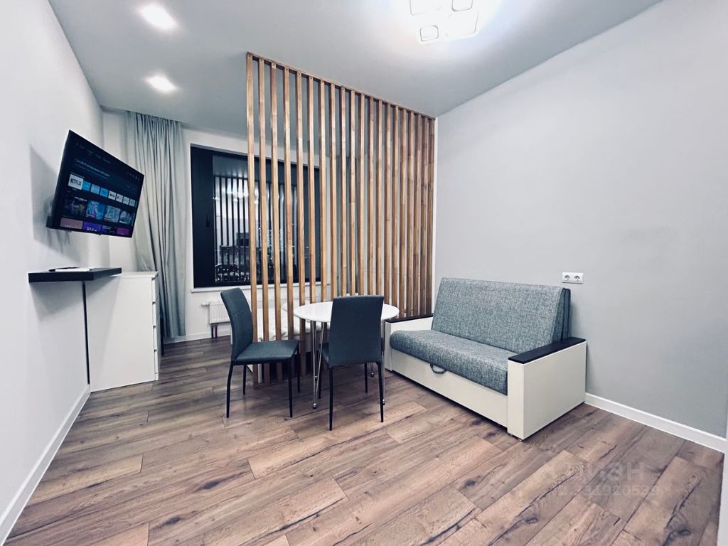 m. Shelepikha: Apartment, studio