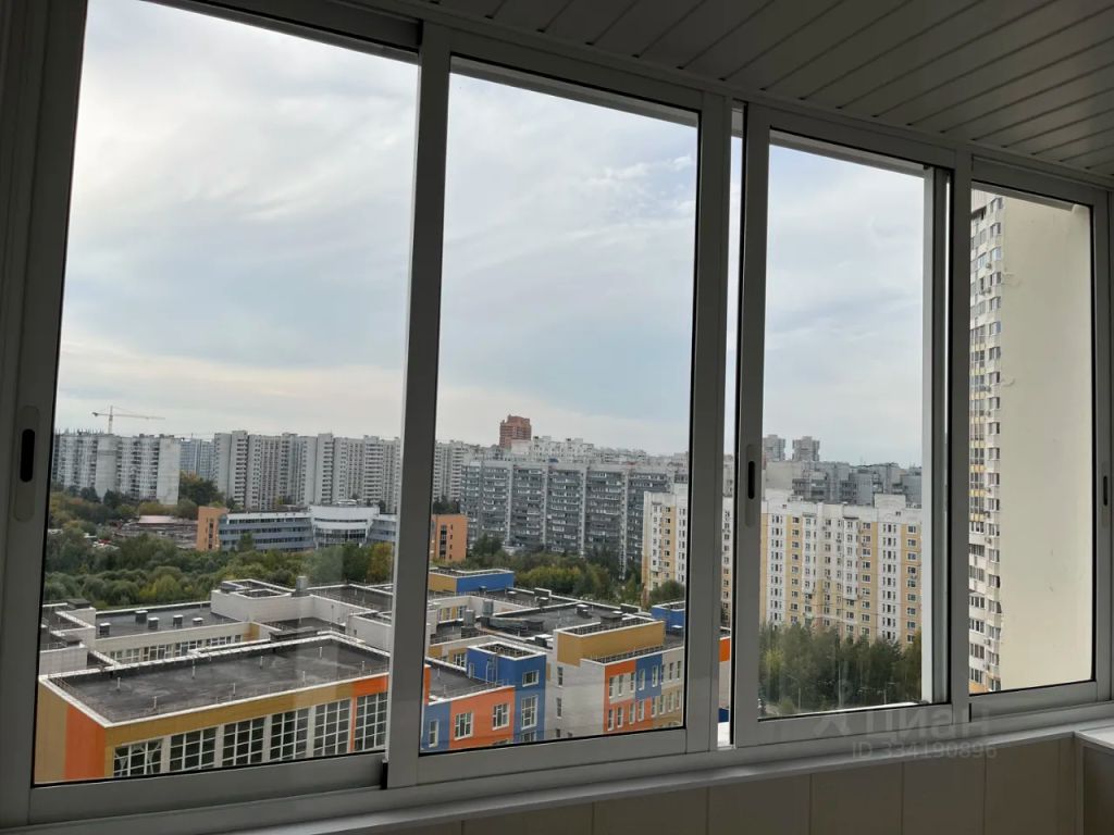 m. Khimki: Apartment, 2-rooms