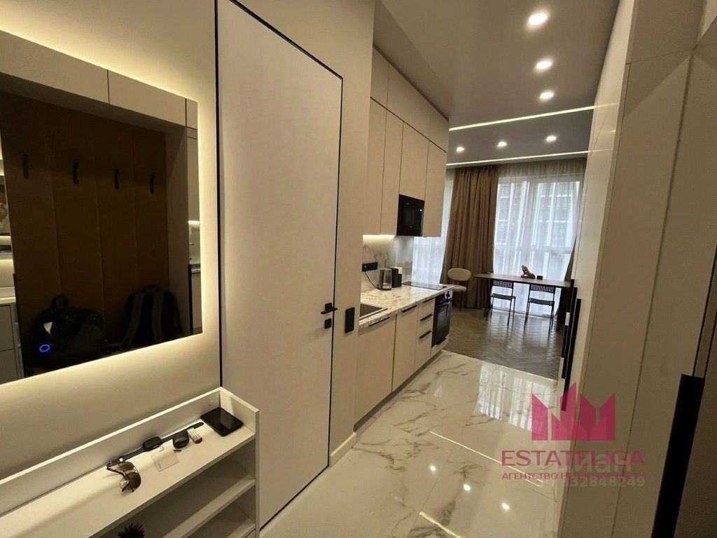 m. Zorge: Apartment, studio