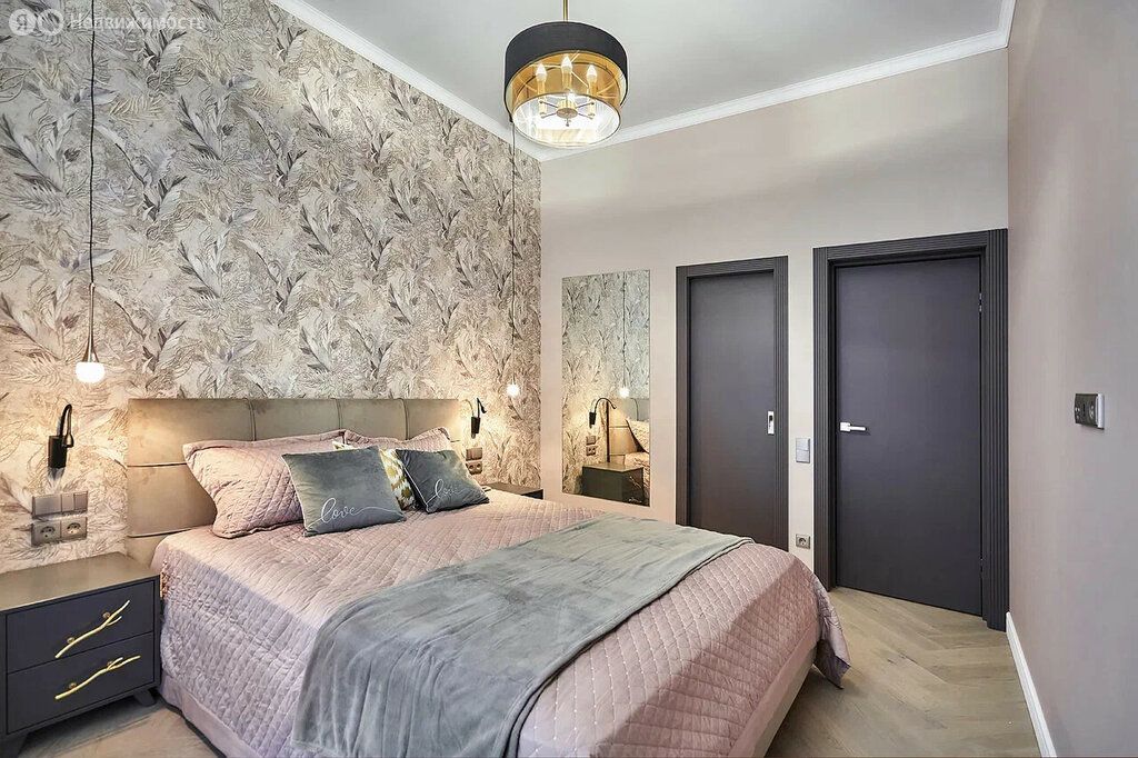 m. Minskaya: Apartment, 3-rooms