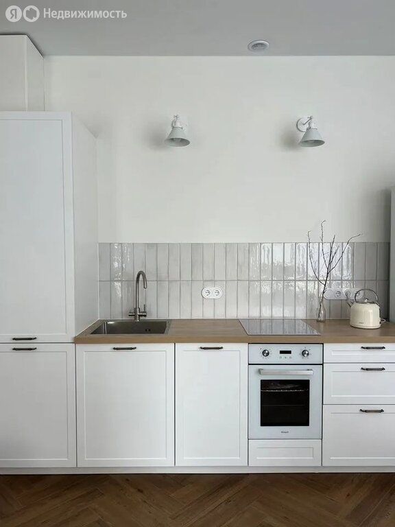 m. Spartak: Apartment, 2-rooms