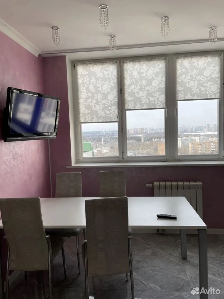 m. Narodnoe Opolchenie: Apartment, 2-rooms