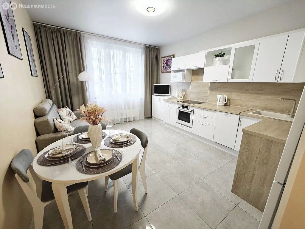 m. Aeroport: Apartment, 2-rooms