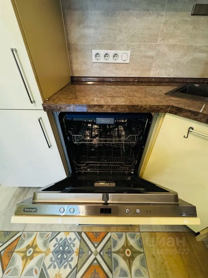 m. Medvedkovo: Apartment, 3-rooms
