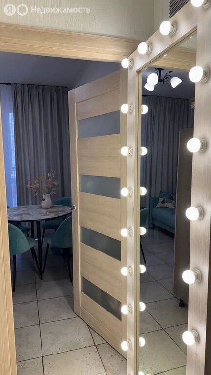 m. Rabochy Poselok: Apartment, 1-rooms