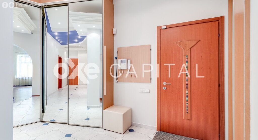 m. Trubnaya: Apartment, 3-rooms