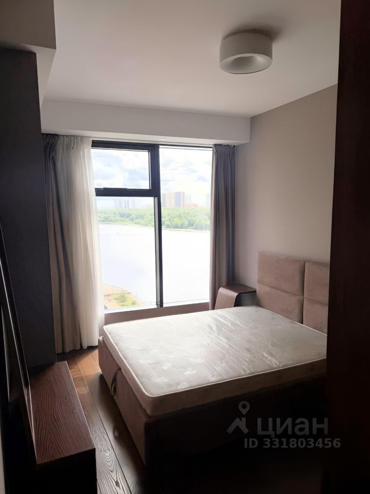 m. Belomorskaya: Apartment, 3-rooms