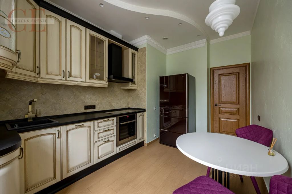m. Chistye prudy: Apartment, 3-rooms