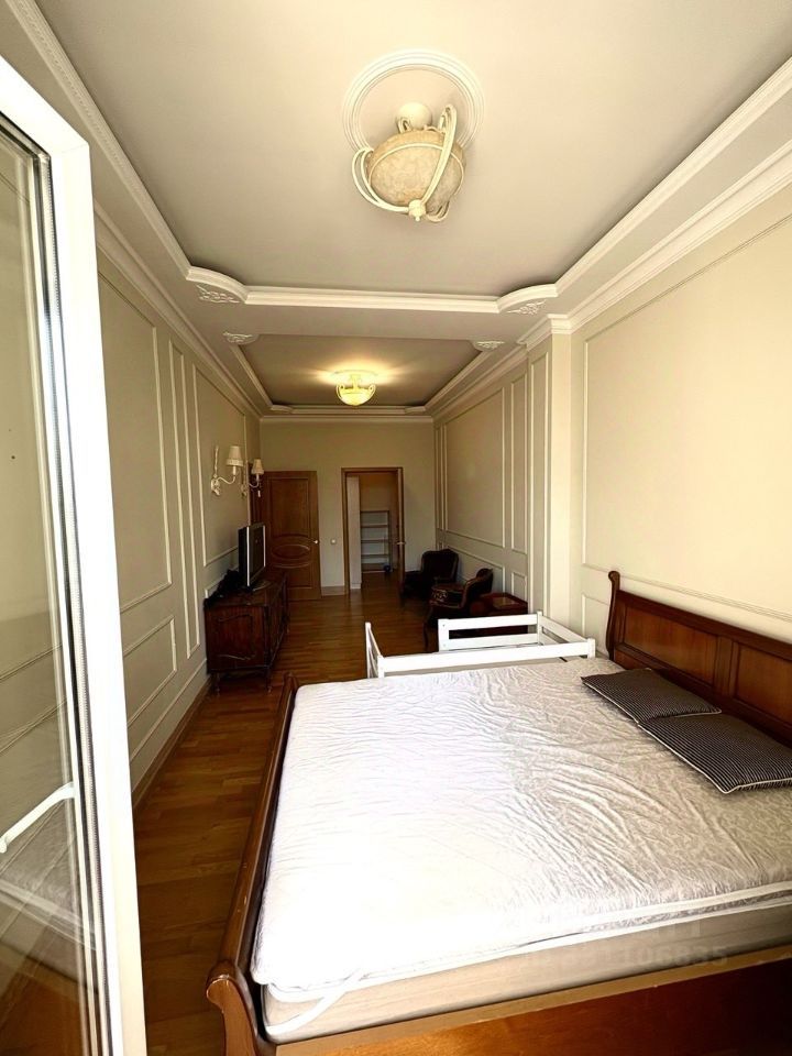m. Solnechnaya: Apartment, 3-rooms