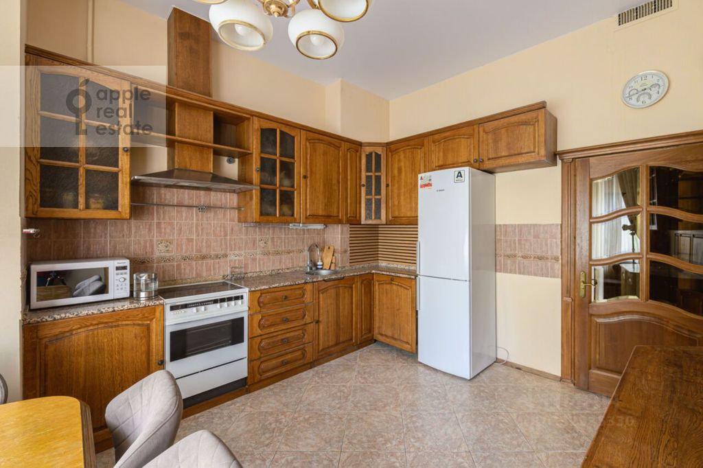 m. Kievskaya: Apartment, 2-rooms