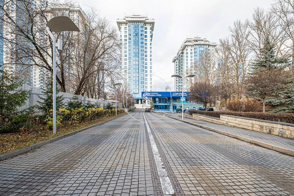 m. Minskaya: Apartment, 4-rooms