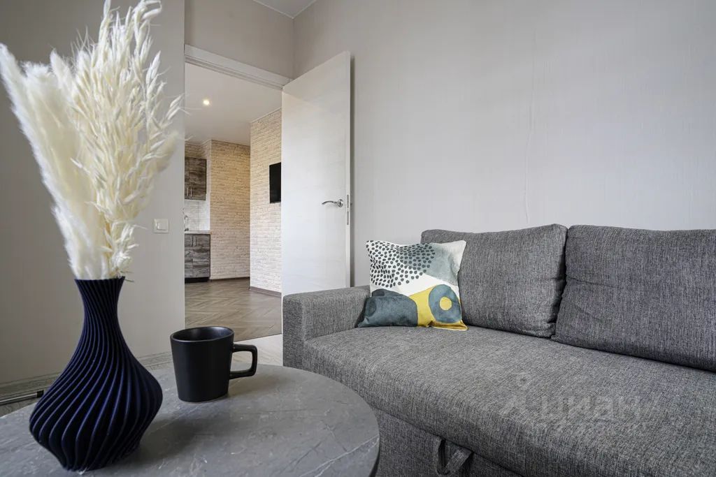 m. Pavshino: Apartment, 2-rooms