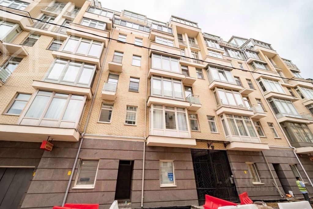 m. Krasnye vorota: Apartment, 3-rooms
