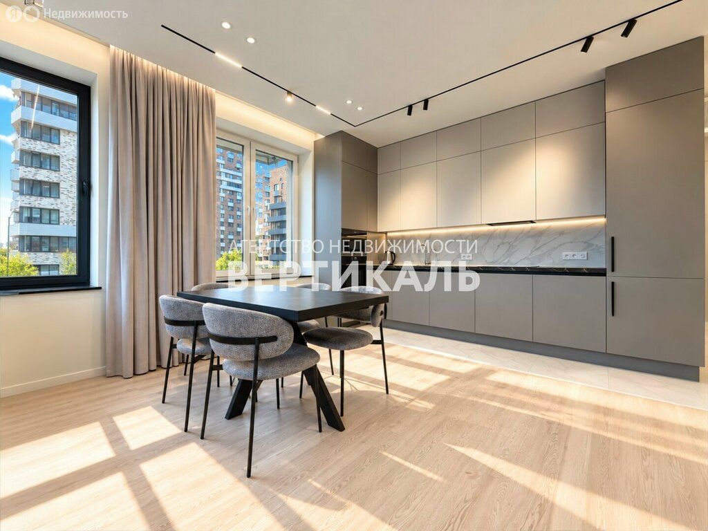 m. Spartak: Apartment, 3-rooms
