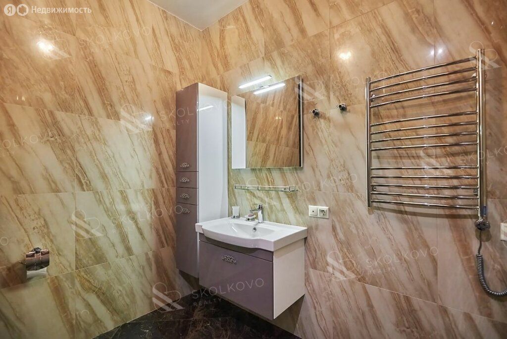 m. Poklonnaya: Apartment, 4-rooms