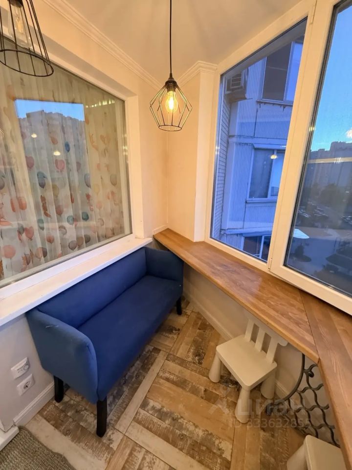 m. Ulitsa Milashenkova: Apartment, 2-rooms