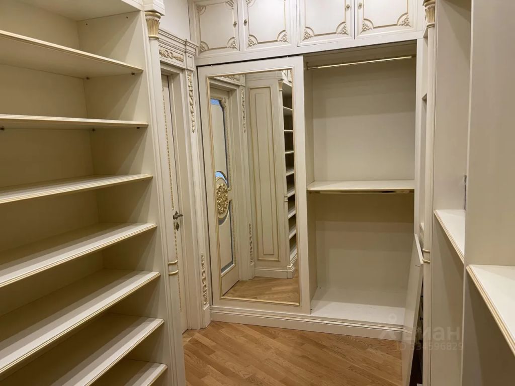 m. Kutuzovskaya: Apartment, 3-rooms