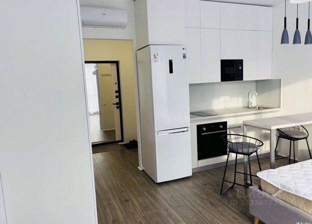 m. Fili: Apartment, studio