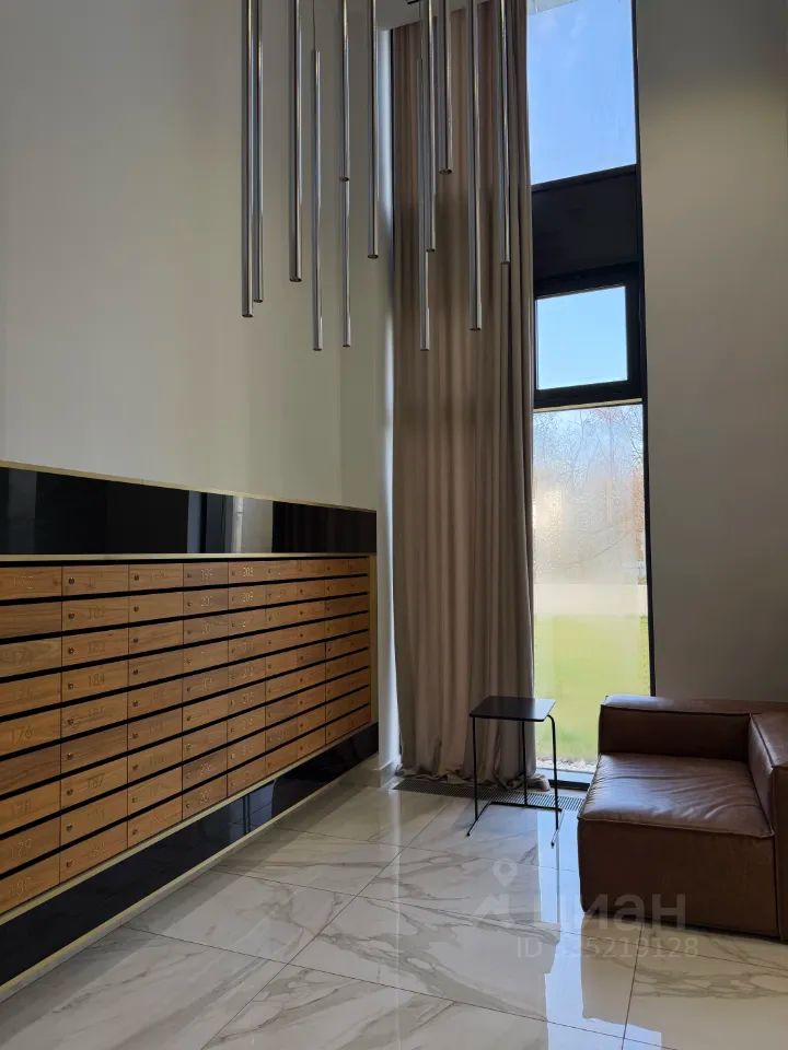 m. Trikotazhnaya: Apartment, 2-rooms
