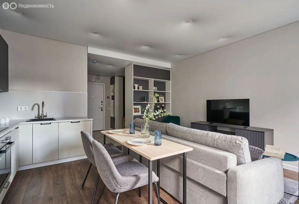 m. Verkhnie Likhobory: Apartment, studio
